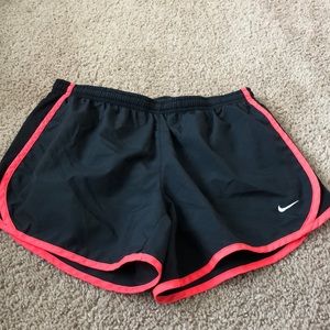 Nike shorts like new